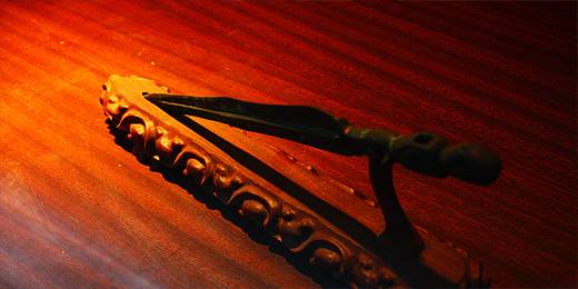 和退思园一墙之隔就是中华性文化博物馆，前生为丽泽女学，是中国近代最早的女子学校之一，由退思园第二代主人任薪创办。博物馆内展出了中国由古至今的性文化发展历程，进入博物馆，首先映入眼帘的是众多露天的性文化的大型石雕，反应了古人最初的的生殖崇拜，到后来的春宫图，再到性文物和民俗用品等均有展出。其中包括最古老的女神像、最古老的性工具、最古老的秘戏陶塑、最有传奇性的性文物、最美丽的秘戏瓷塑等八个“最”。